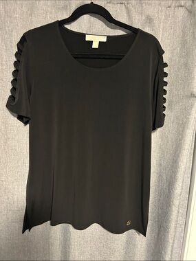 MICHAEL Michael Kors Black Short-Sleeve Top with Ladder Shoulder Cutouts